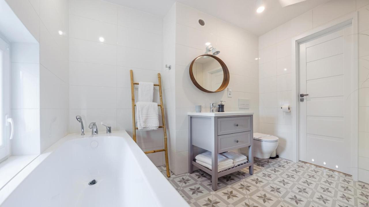 Apartamenty Sun & Snow Ustka Centrum - Centrum, Blisko Plazy Zewnętrze zdjęcie